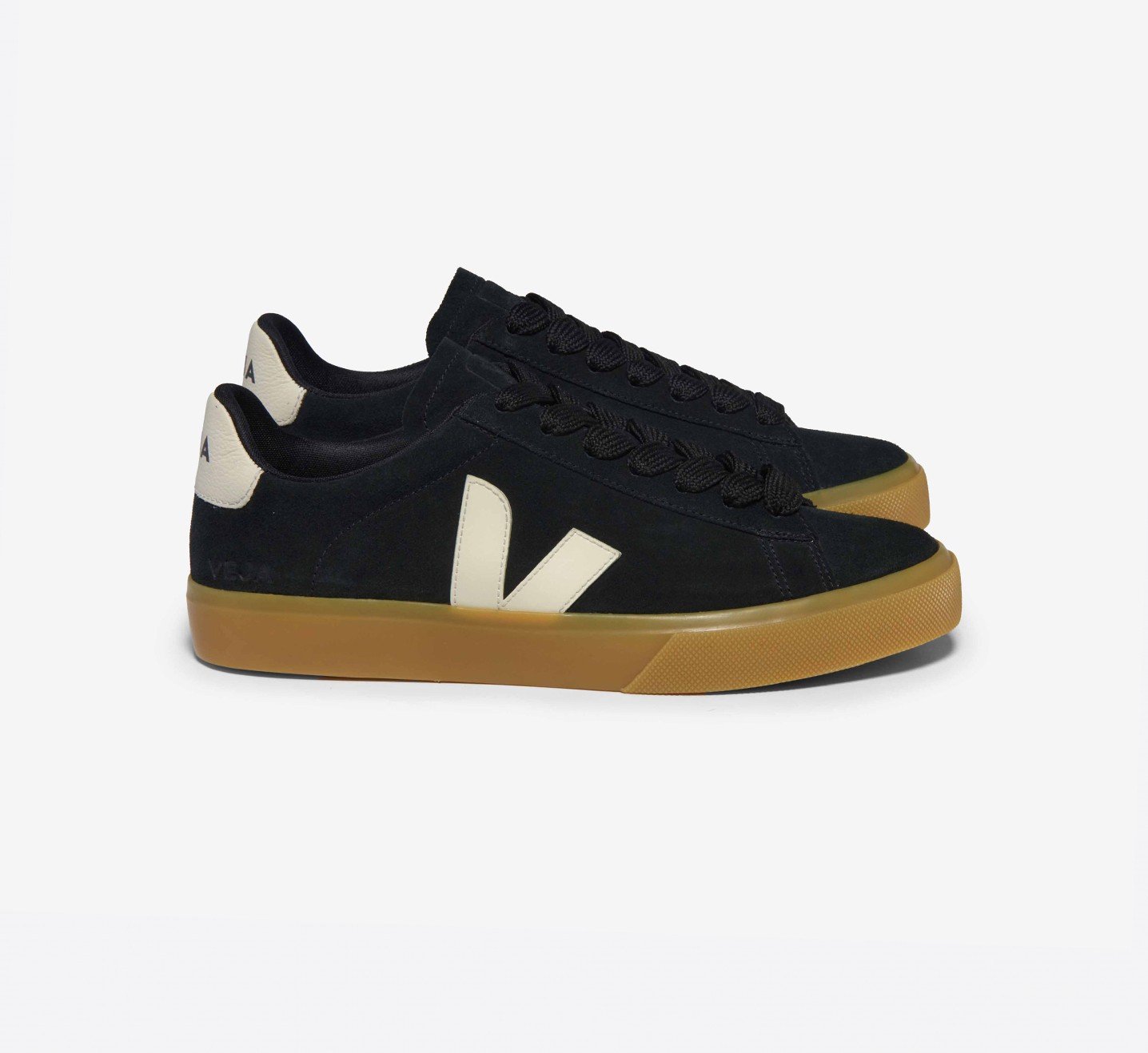 Tênis Masculino Campo Bold Suede Preto Pierre VEJA - VERT